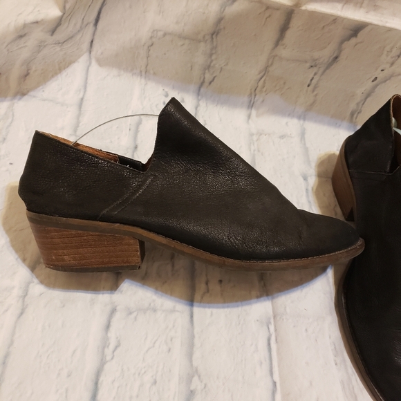 Lucky Size 10 - Picture 5 of 8